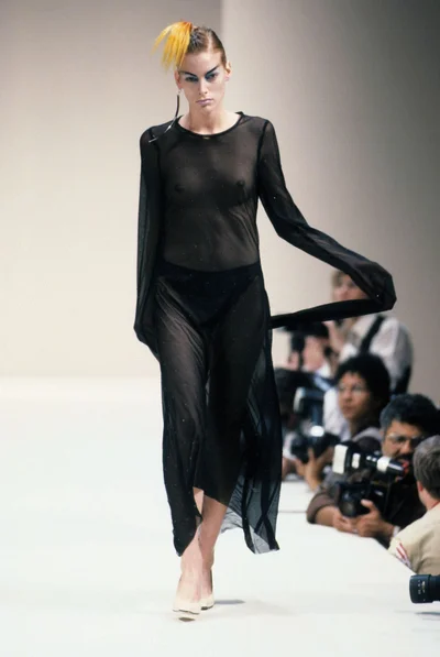 Look 25